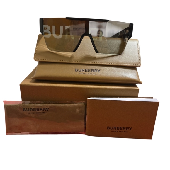 Burberry Black Sunglasses with Tan Case - Picture 7 of 10